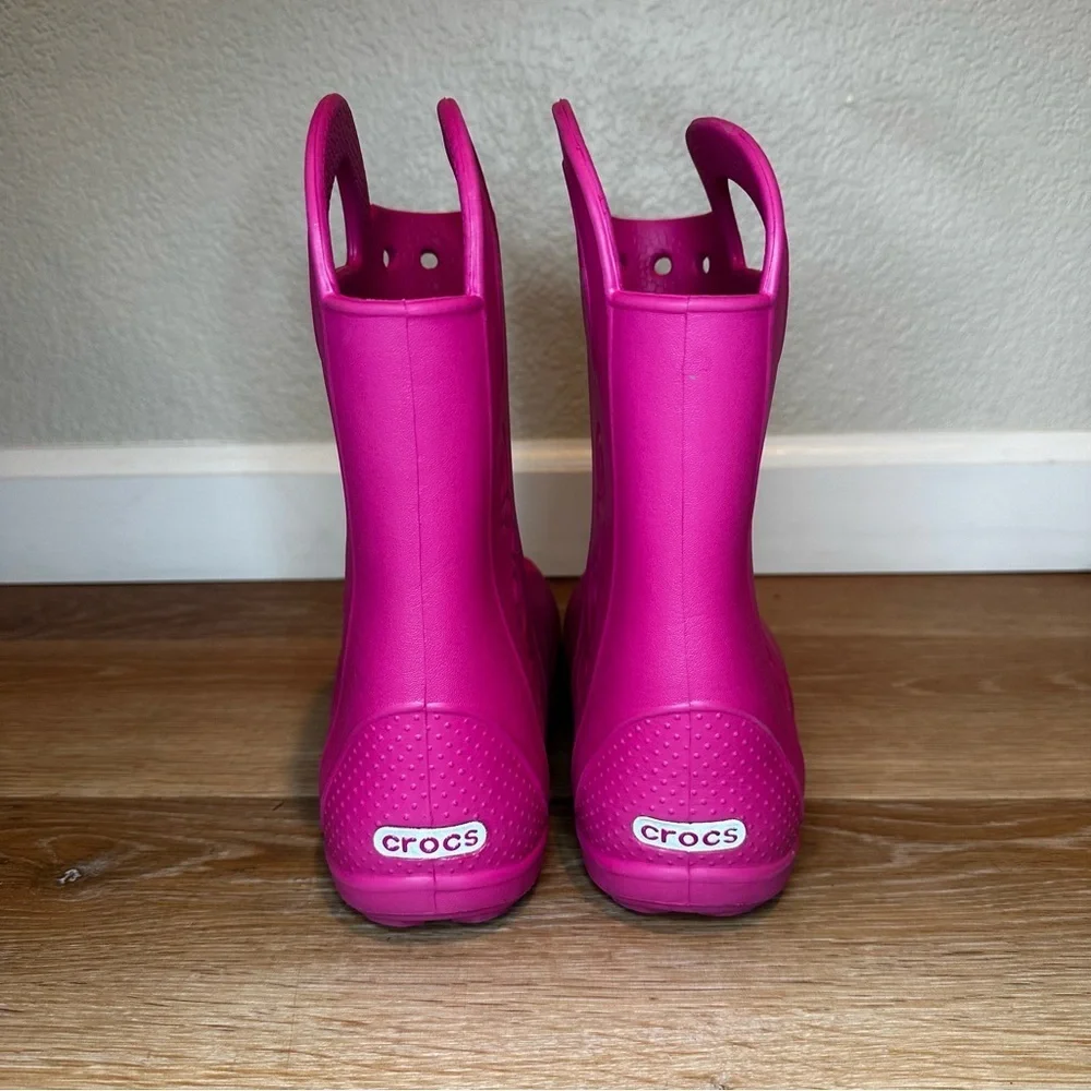 Crocs Big Kids Girls Size J2 Pink Outdoor Play Handle It Rain Boots